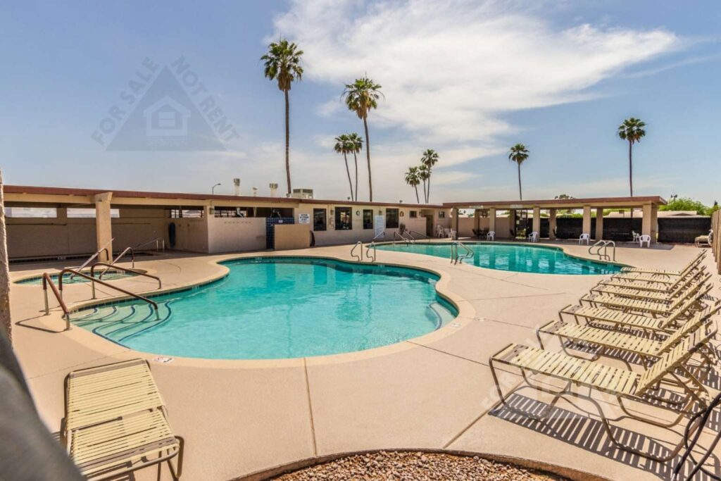 Community pool in Sunland Village 55 plus neighborhood in Mesa Arizona