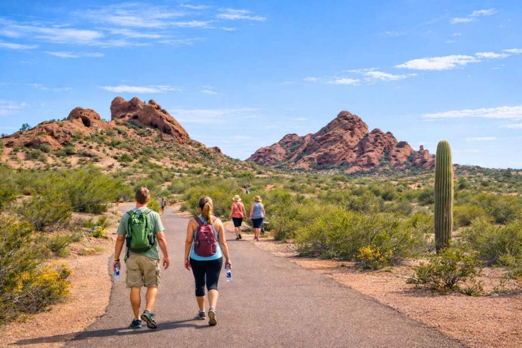 Desert landscape and red rock formations of Papago Park near the Phoenix Zoo